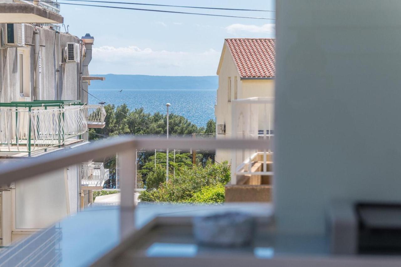 Chic Apartment Zoja Near Beach With Free Parking Makarska Exterior photo