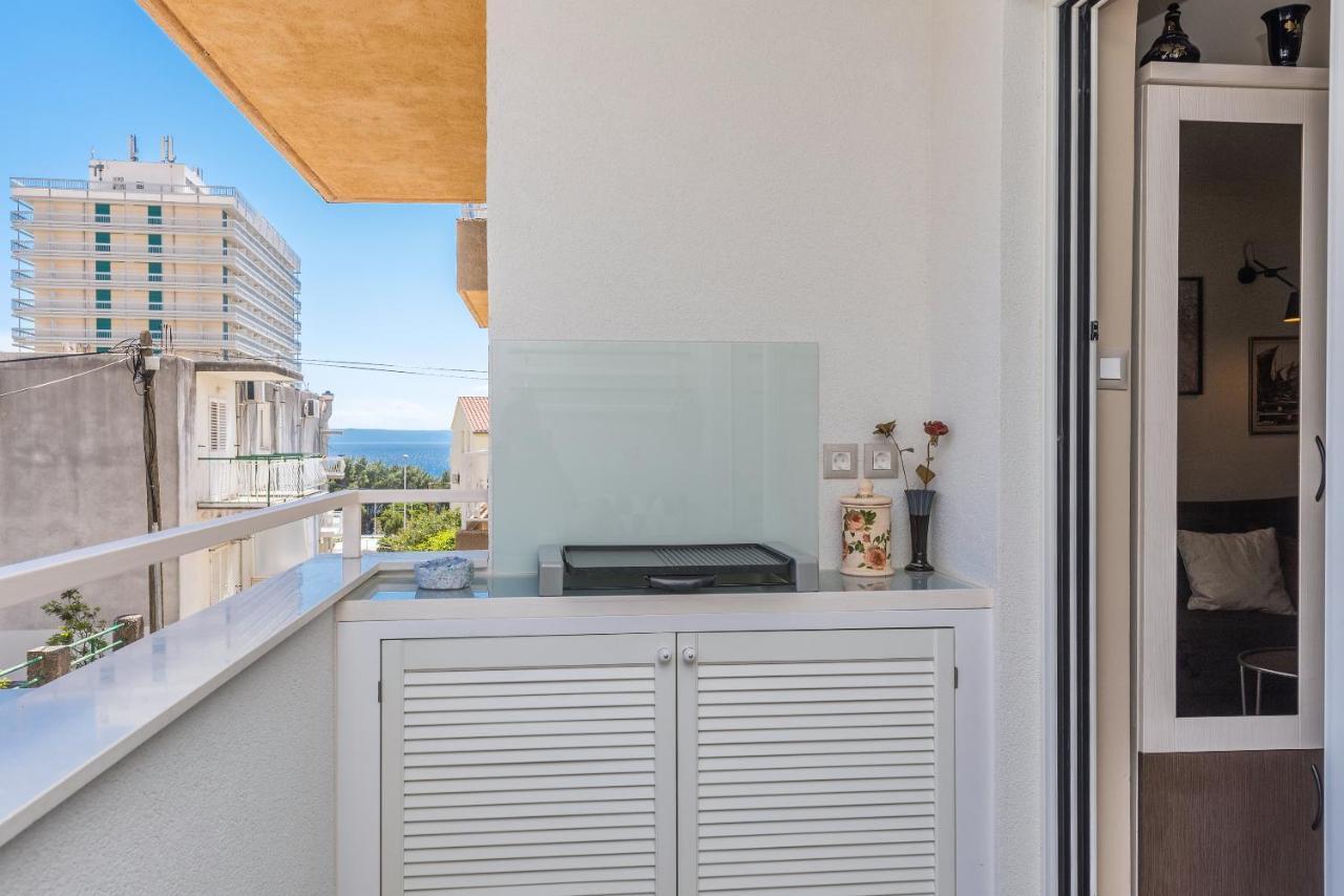 Chic Apartment Zoja Near Beach With Free Parking Makarska Exterior photo